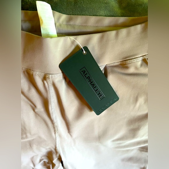 Alphalete XXL Women’s Pro Elite Joggers. Purple Dove colour. NWT - Picture 7 of 9